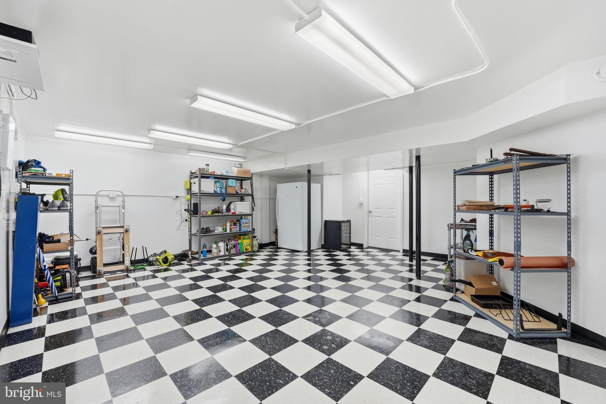 FAWN LAKE - Residential