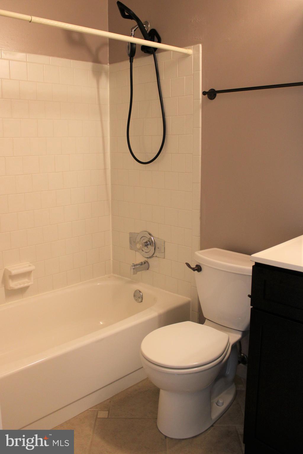 ELKHORN LANDING - Residential Lease