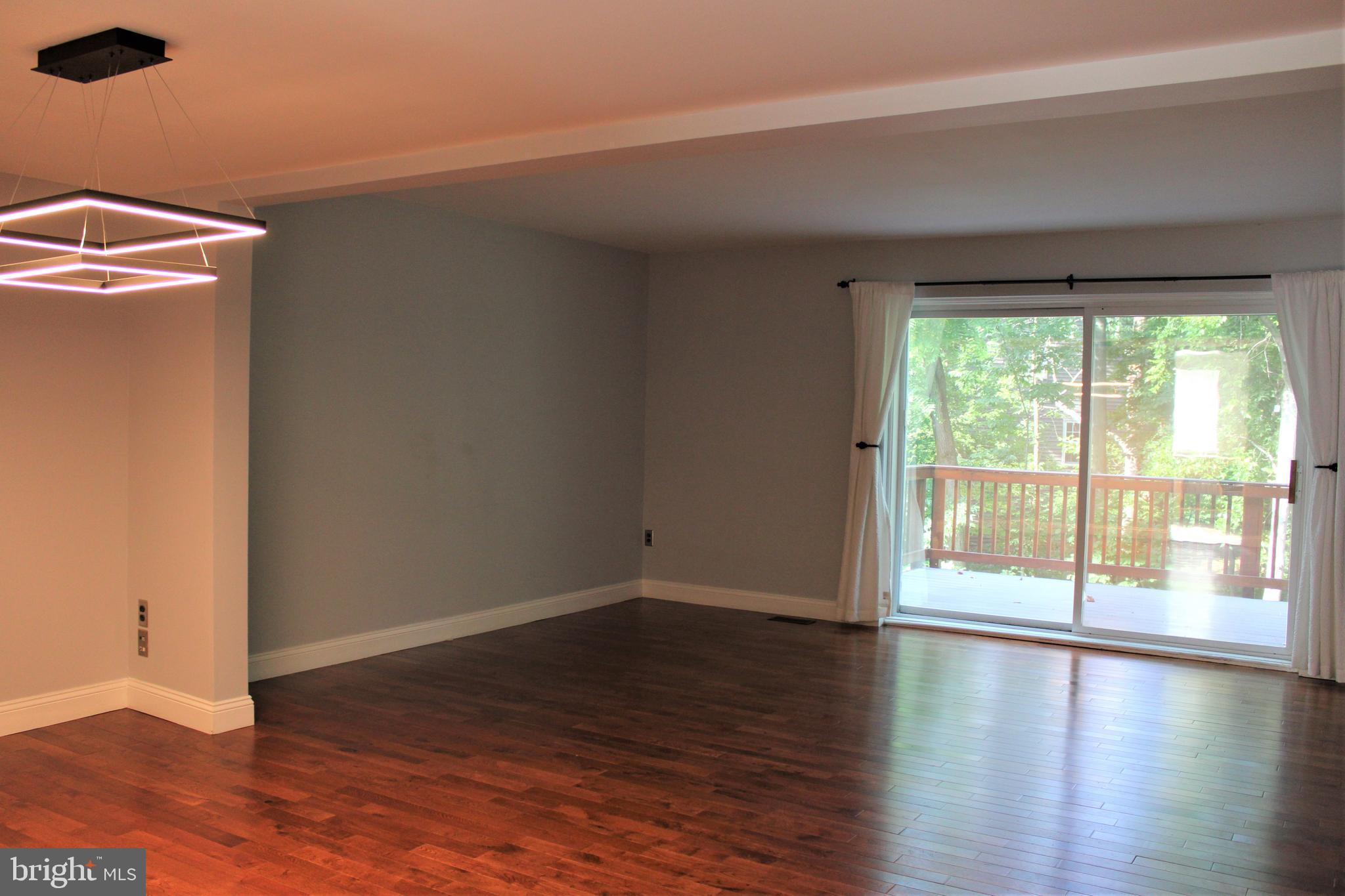 ELKHORN LANDING - Residential Lease