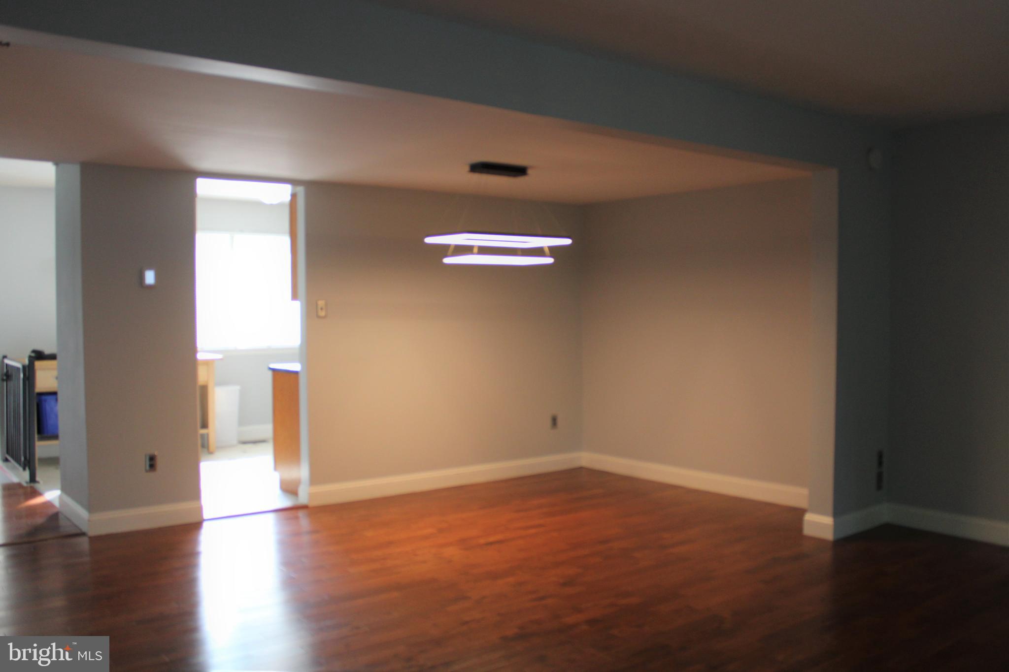 ELKHORN LANDING - Residential Lease