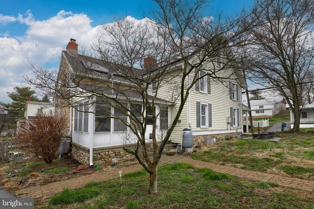 Photo of 5461 DIVISION HWY, NARVON, PA 17555 (MLS # PALA2032560)