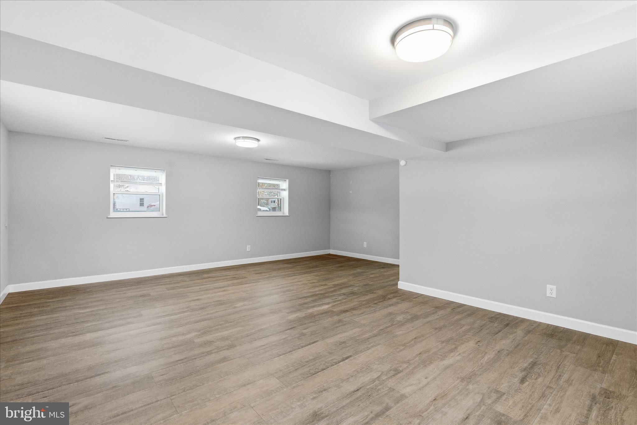 GREENVIEW KNOLLS - Residential