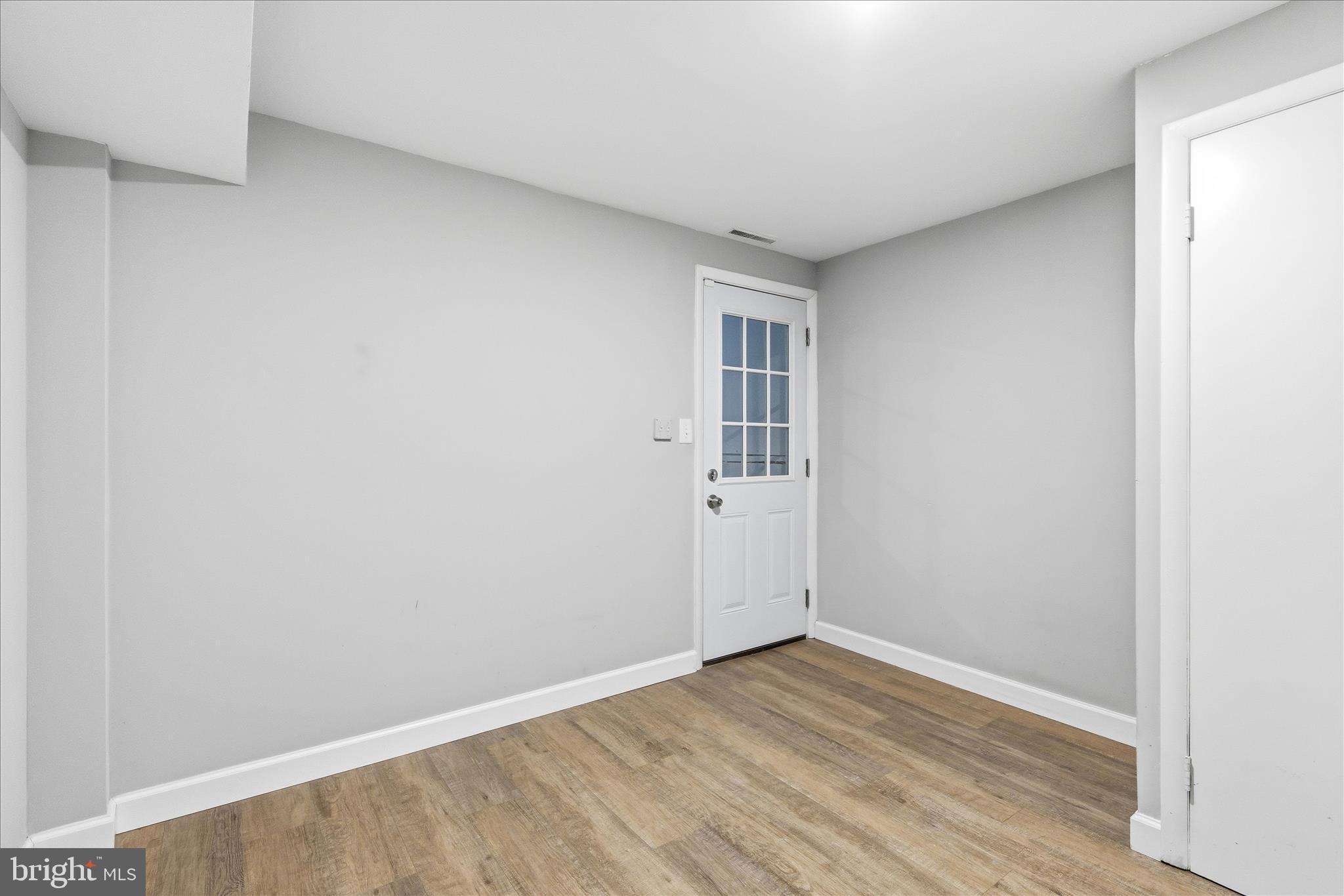 GREENVIEW KNOLLS - Residential