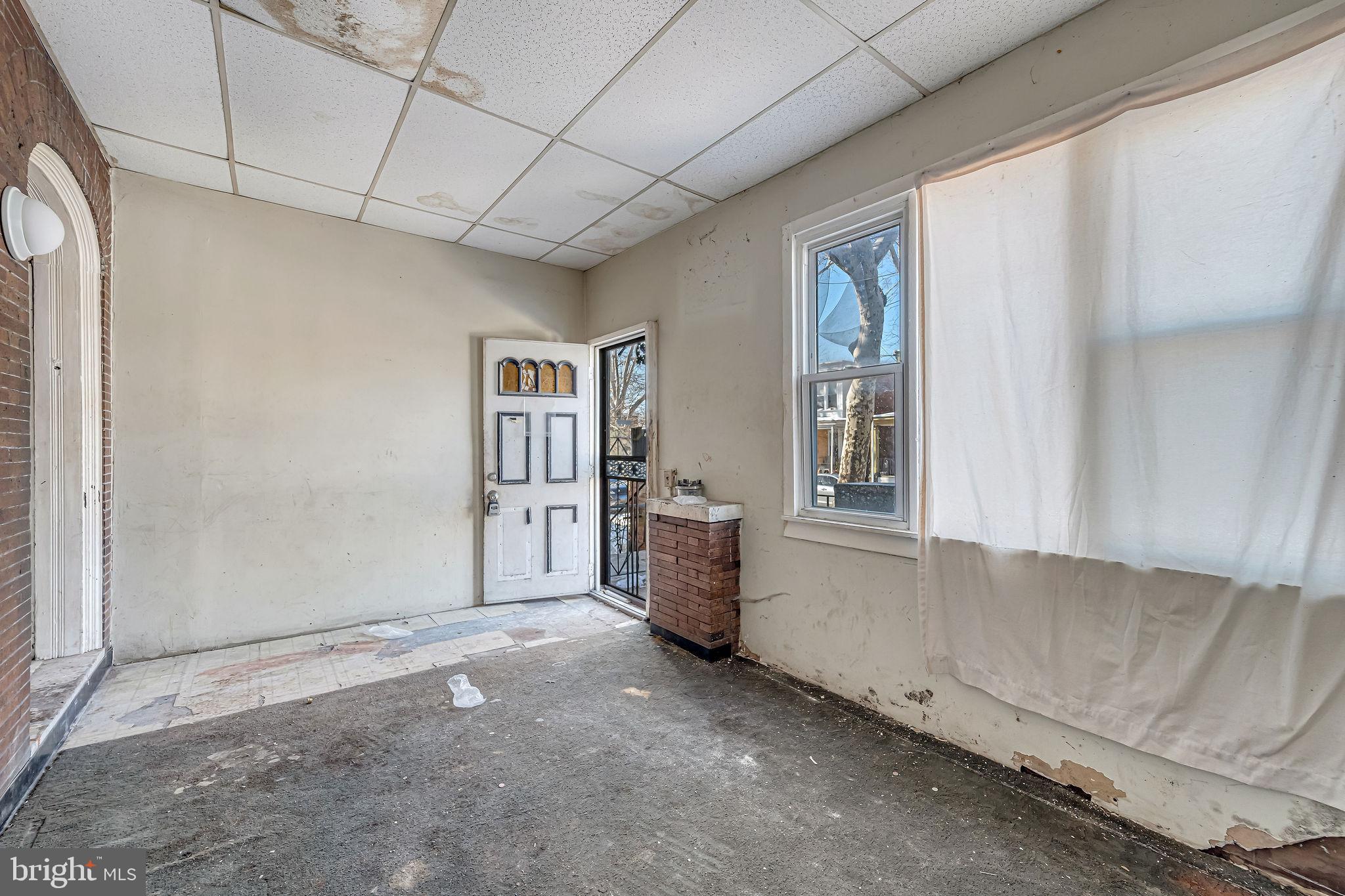 1514 WILDWOOD AVENUE