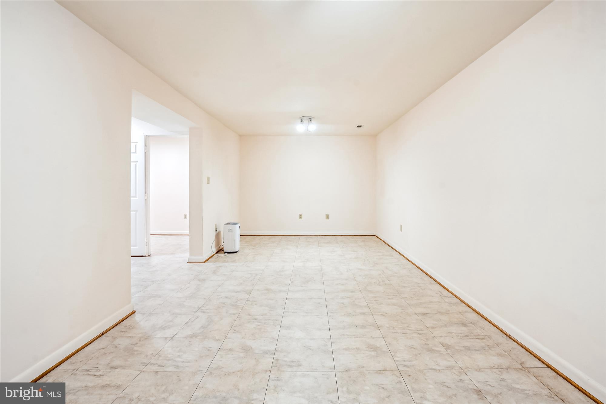 ESTATES AT EAGLE LIE - Residential