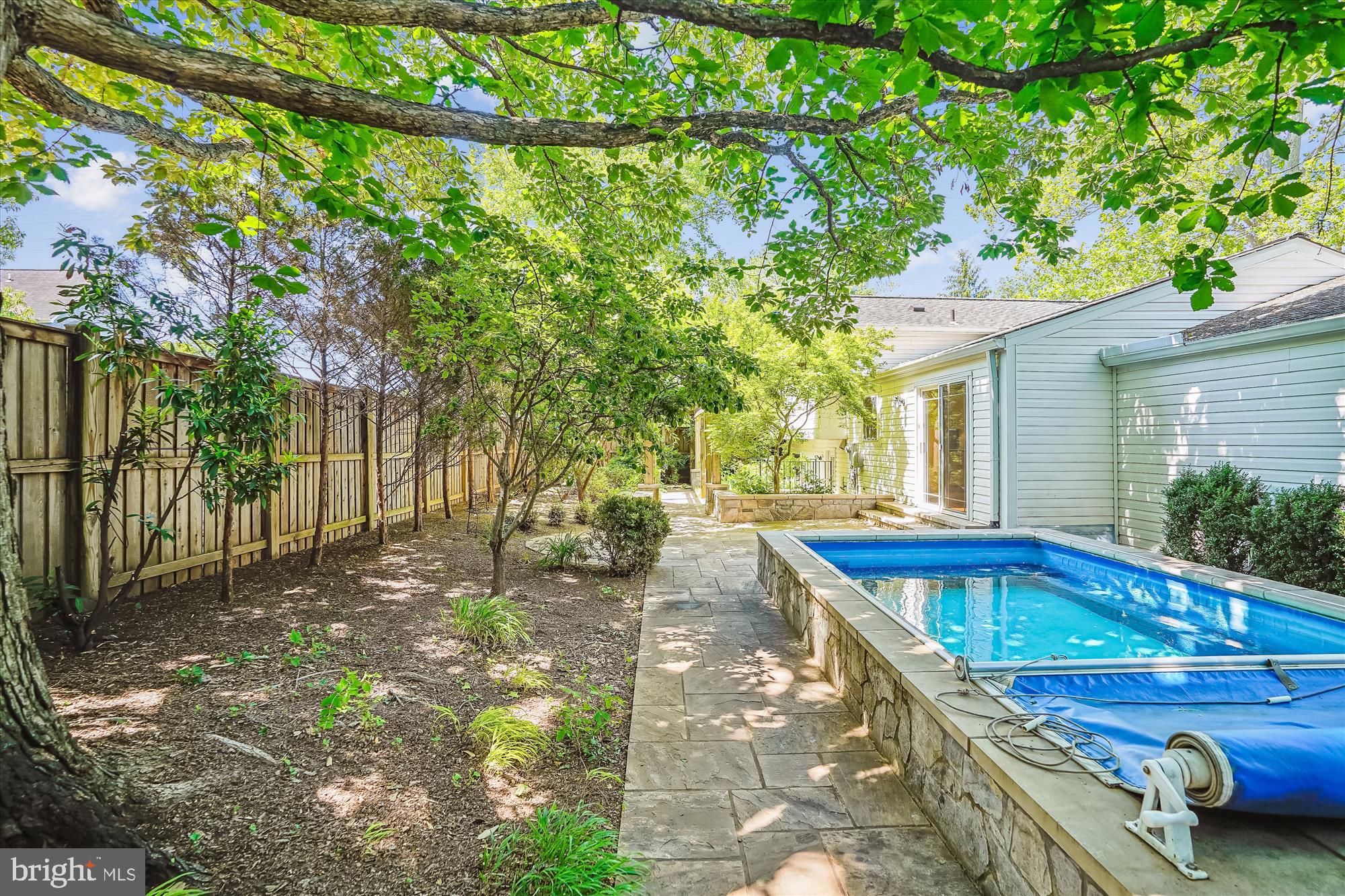 ESTATES AT EAGLE LIE - Residential