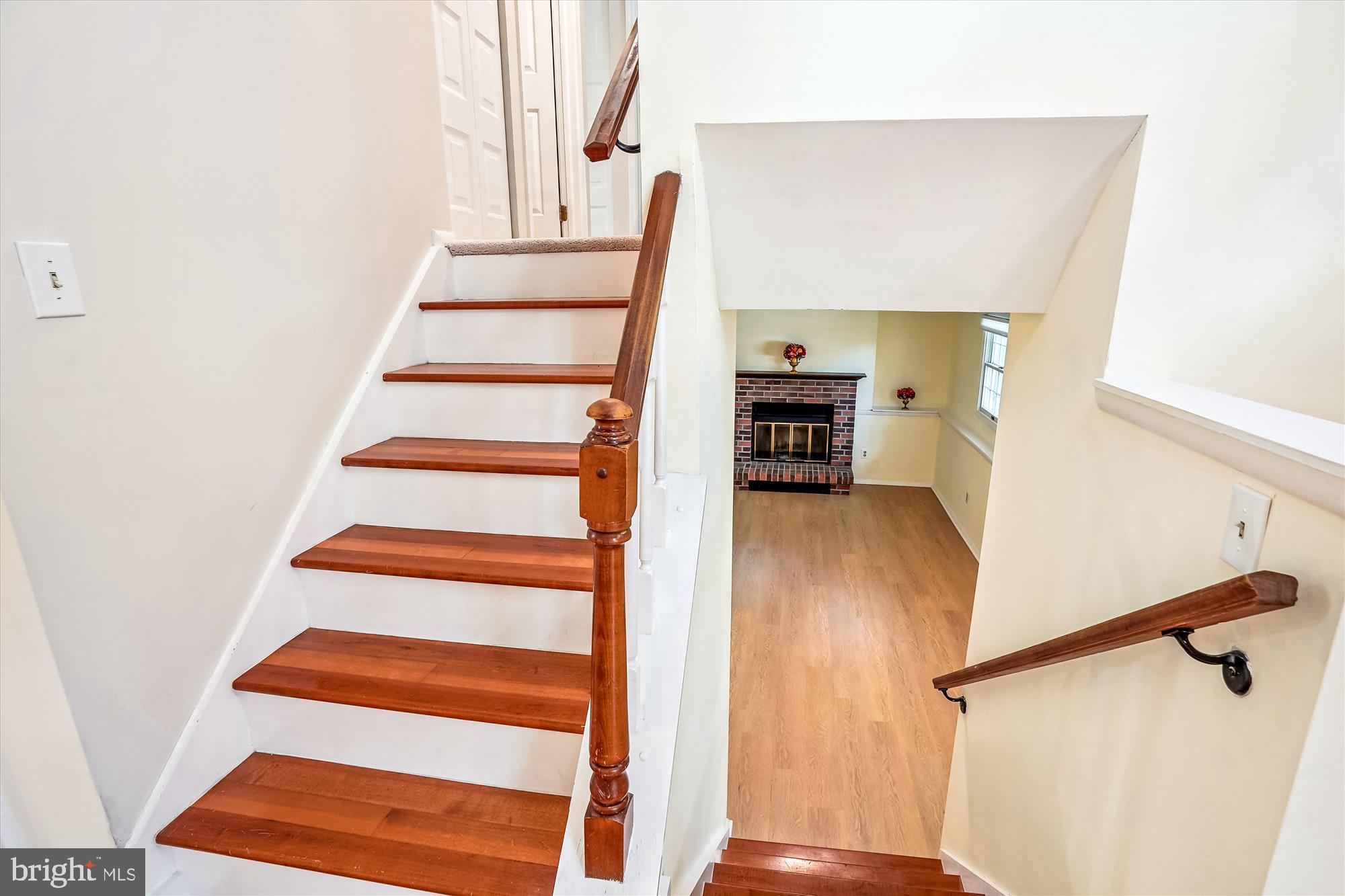 ESTATES AT EAGLE LIE - Residential