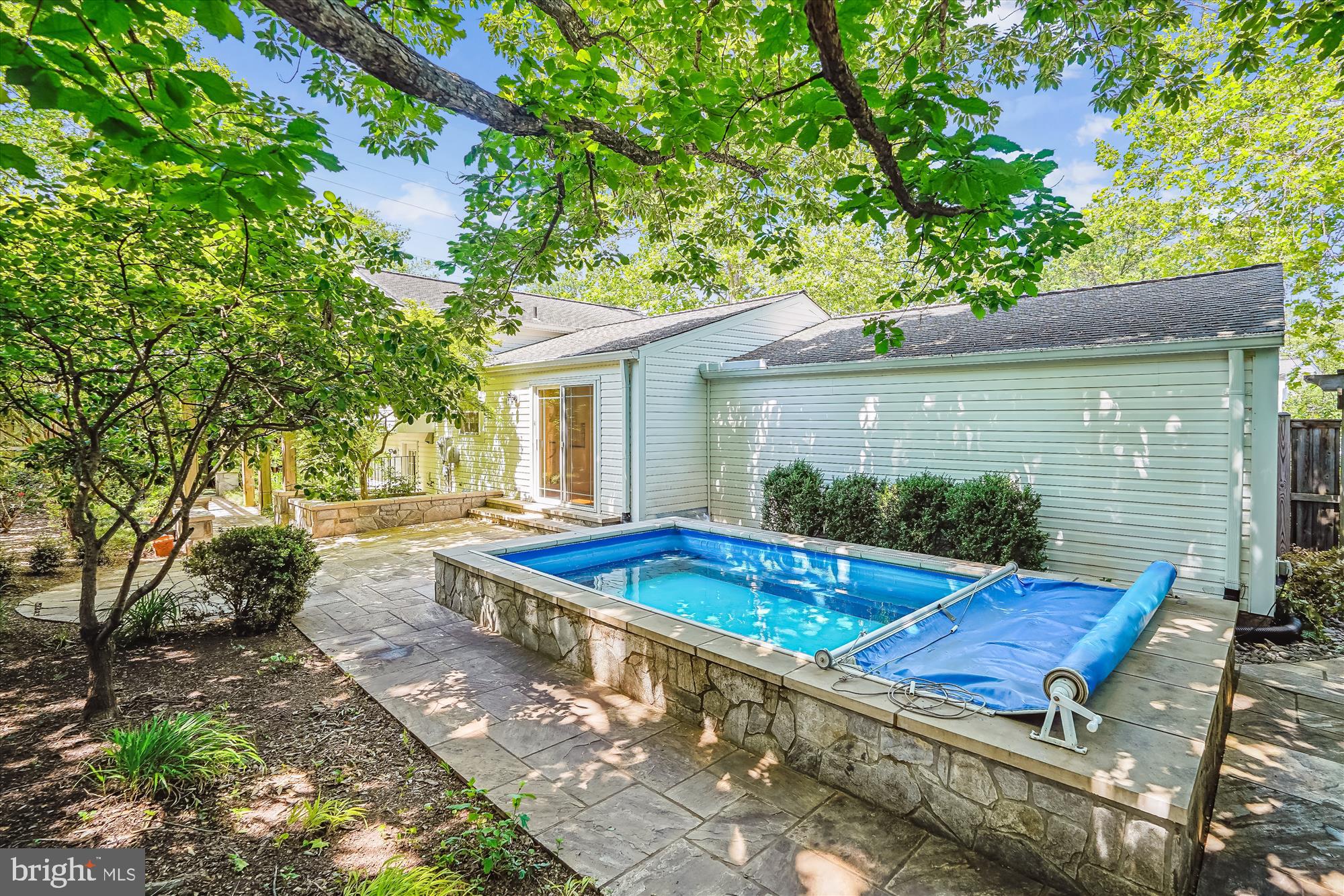 ESTATES AT EAGLE LIE - Residential