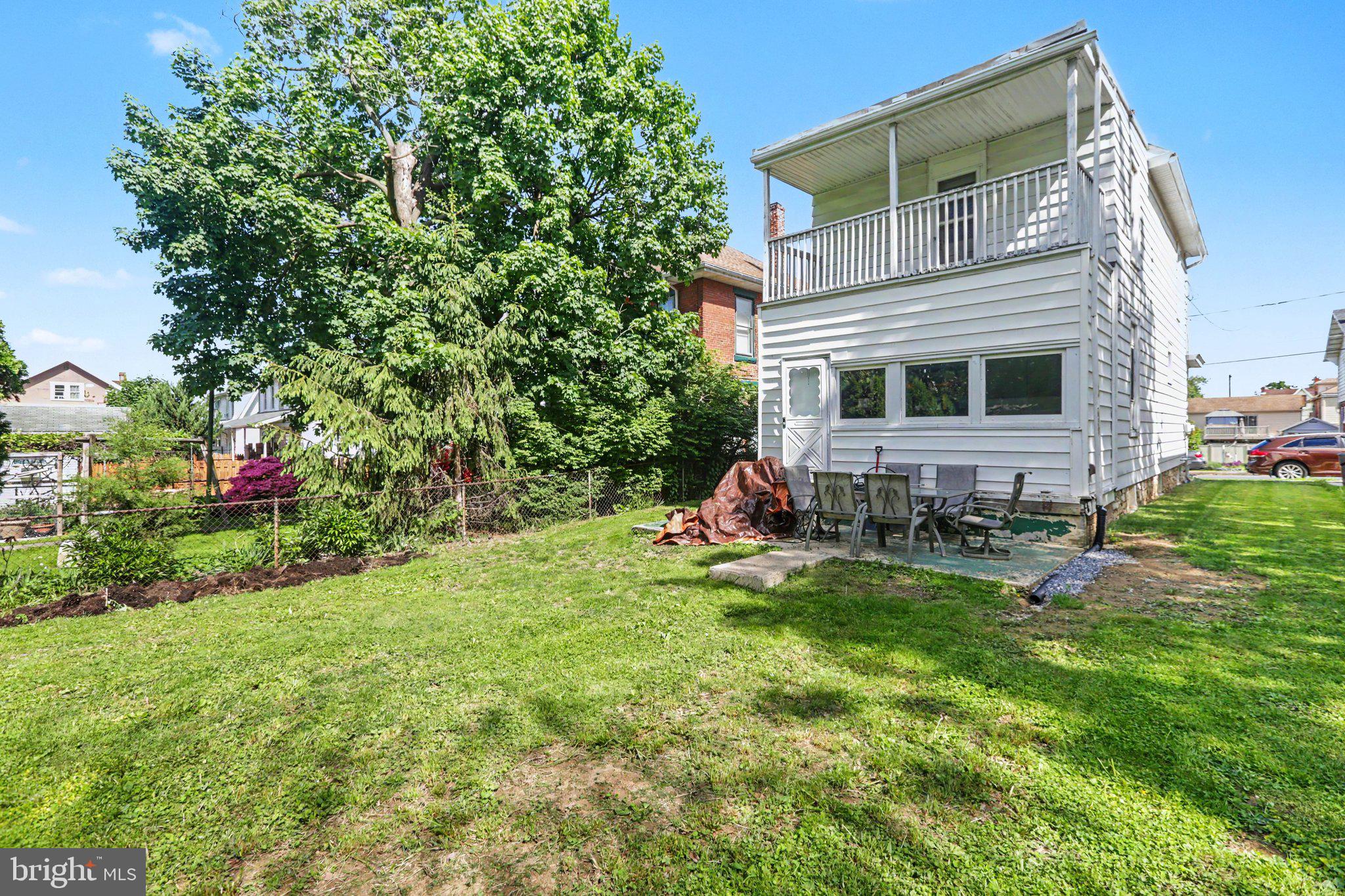 NEW CUMBERLAND BOROUGH - Residential