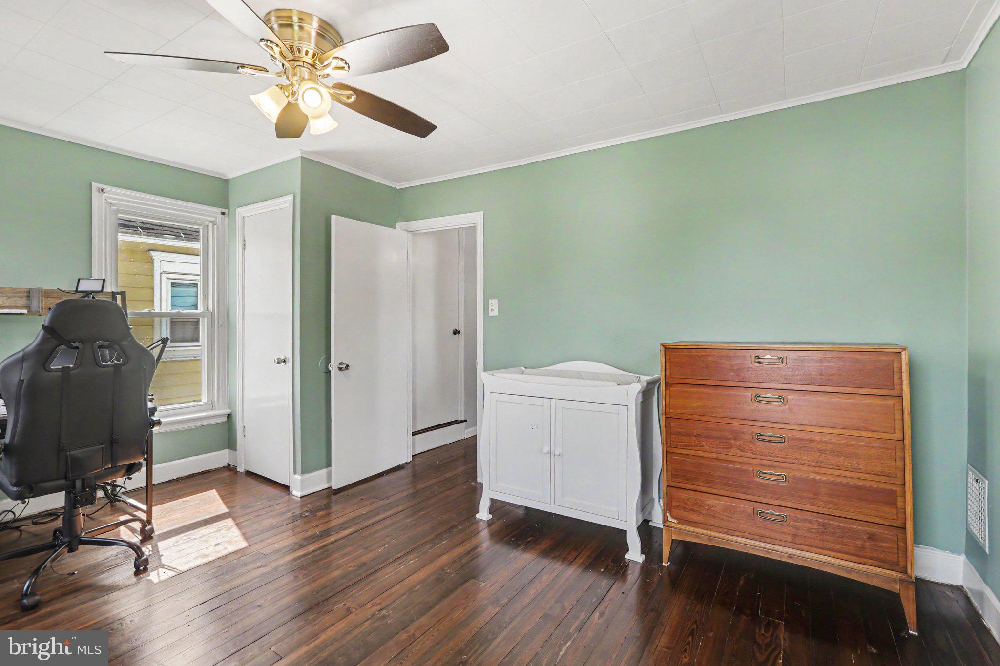 NEW CUMBERLAND BOROUGH - Residential