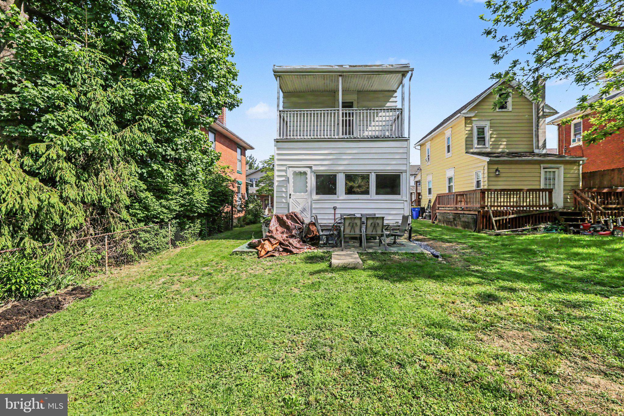 NEW CUMBERLAND BOROUGH - Residential