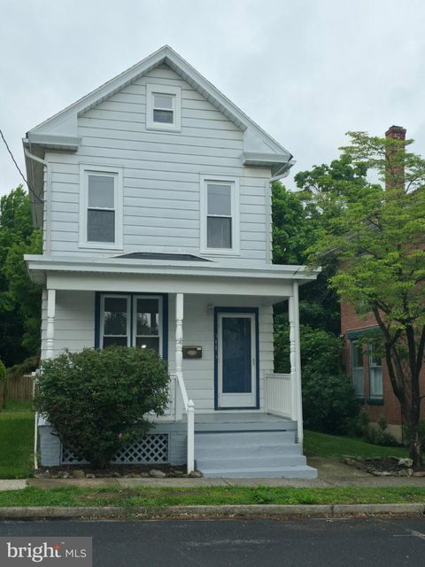 Photo of 311 10th Street, NEW CUMBERLAND, PA 17070 (MLS # PACB2053626)