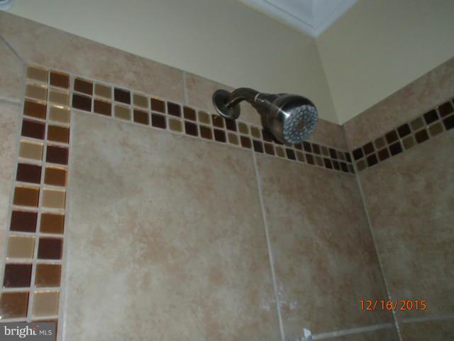 LODGE FOREST MANOR - Residential