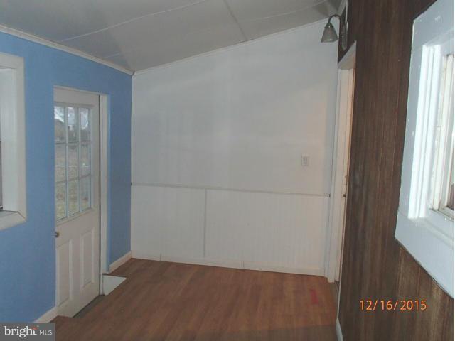 LODGE FOREST MANOR - Residential