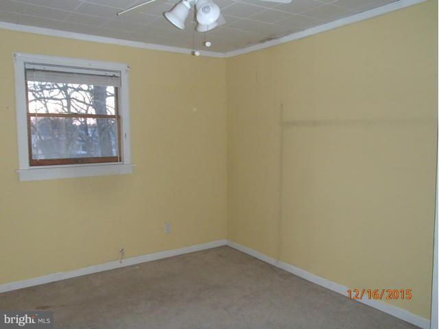 LODGE FOREST MANOR - Residential