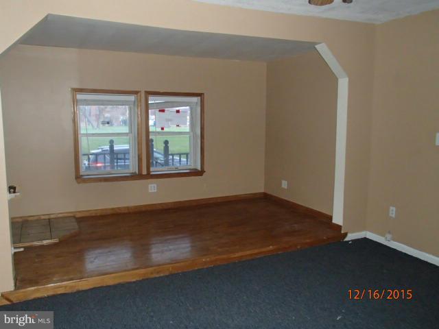 LODGE FOREST MANOR - Residential