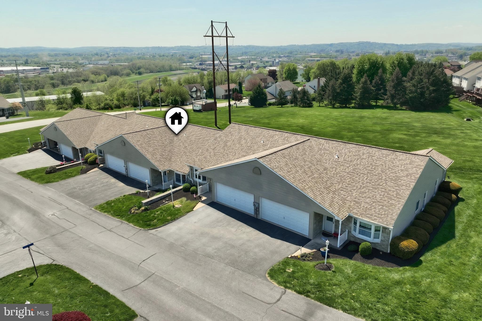 548 BUCKTHORN DRIVE 16