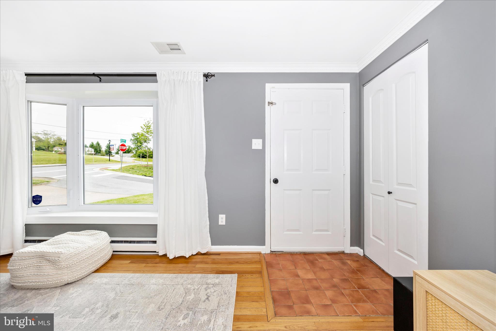 MIDDLETOWN - Residential