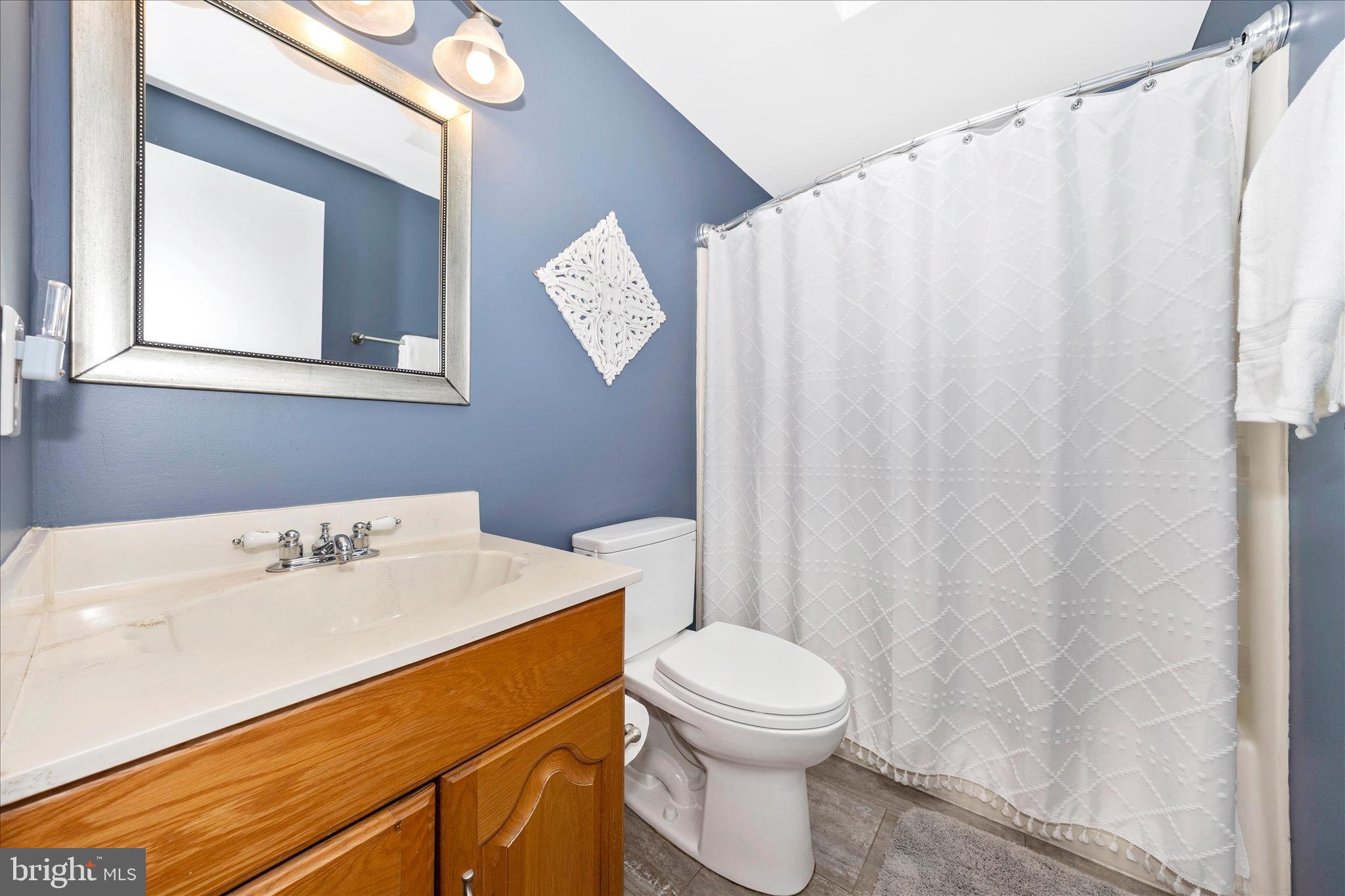 MIDDLETOWN - Residential