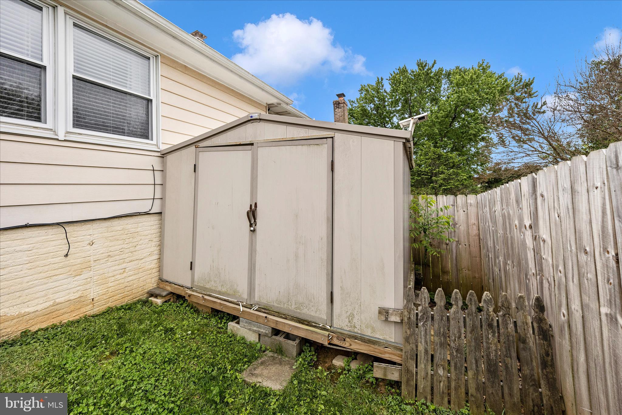 MIDDLETOWN - Residential