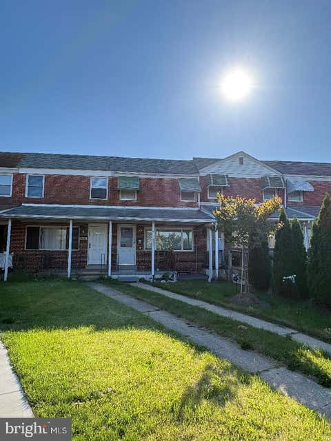 Townhouse For Sale - 856 Jeannette Avenue<br/> BALTIMORE, MD 21222