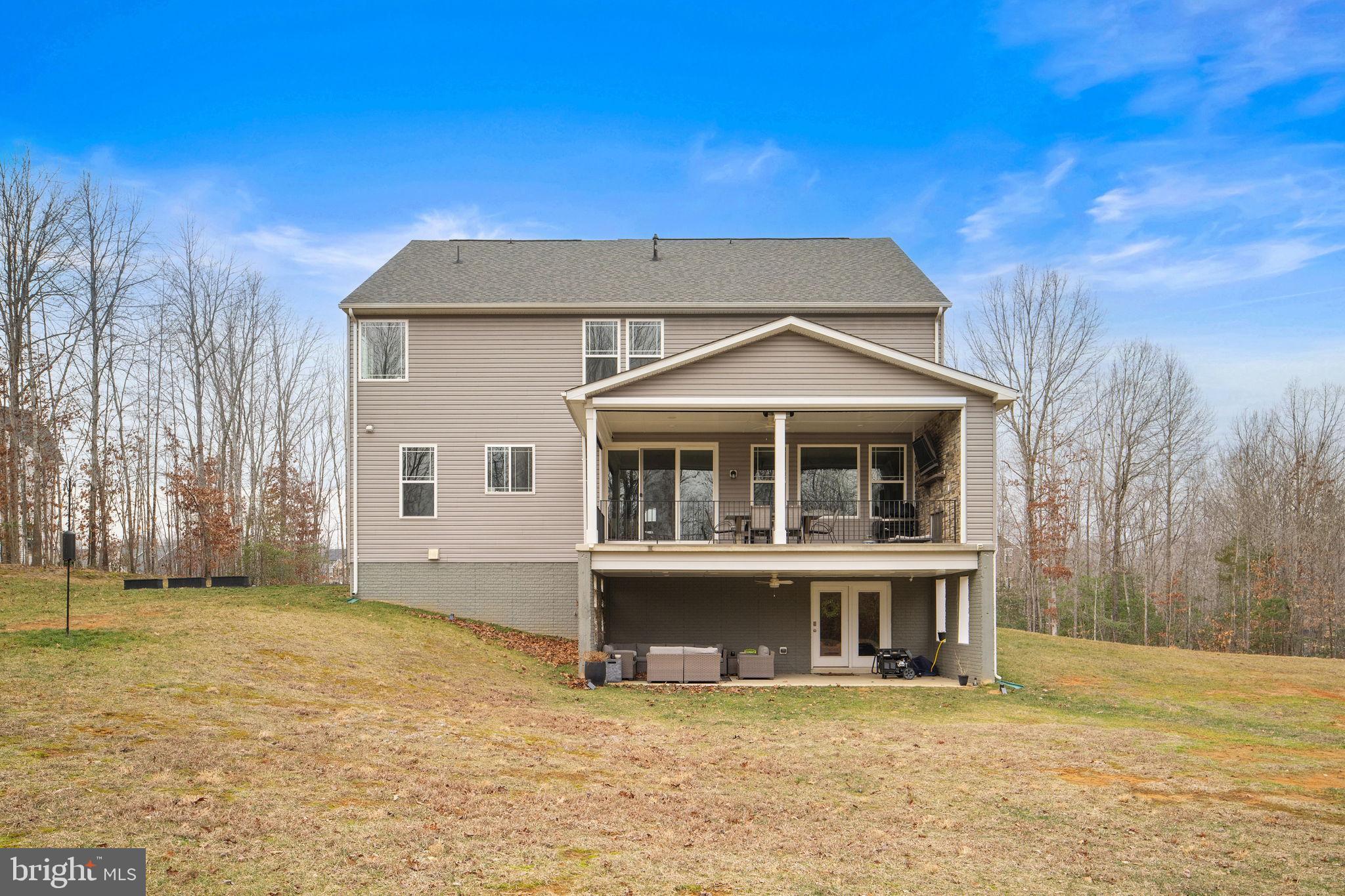 LIBERTY HALL - Residential