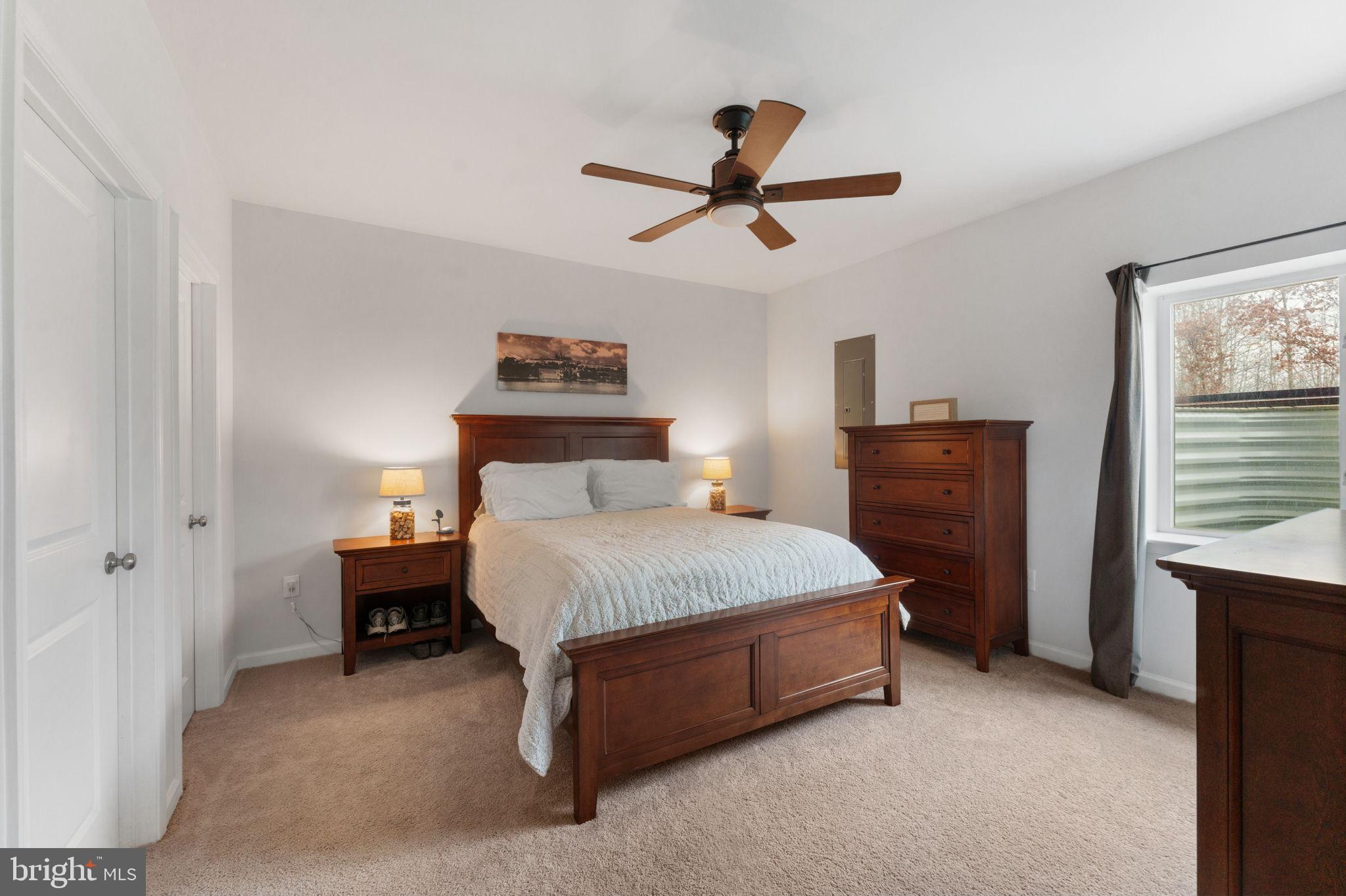 LIBERTY HALL - Residential