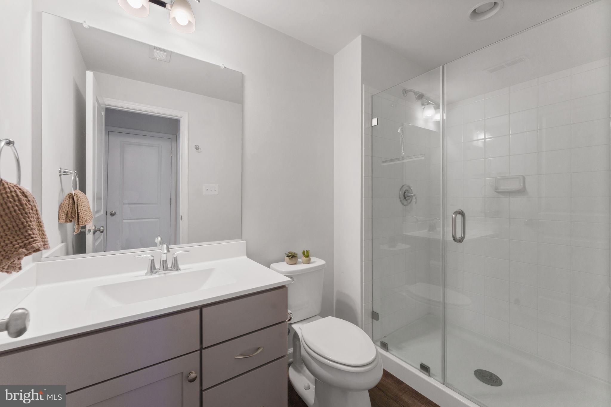 LIBERTY HALL - Residential