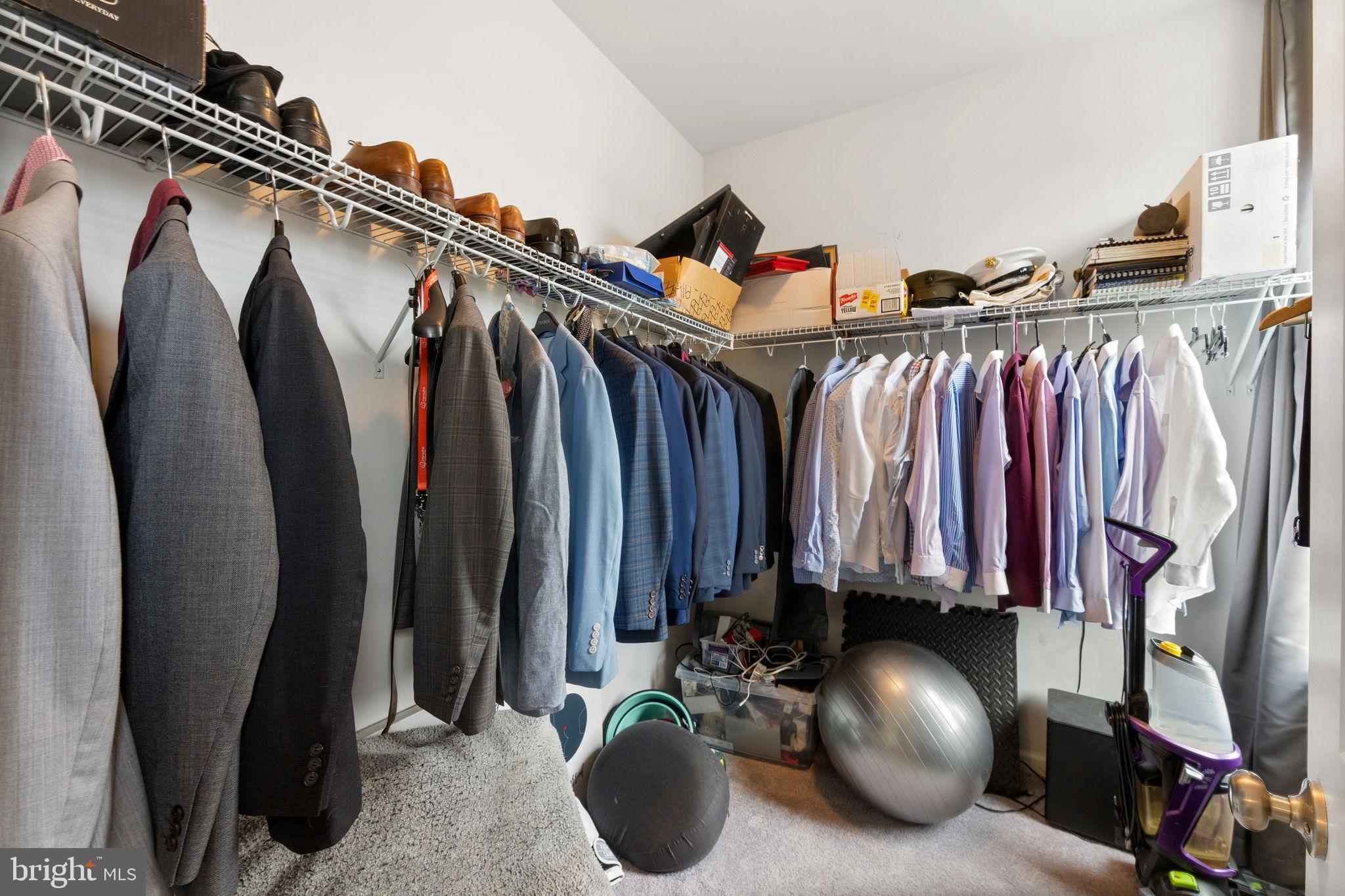 LIBERTY HALL - Residential