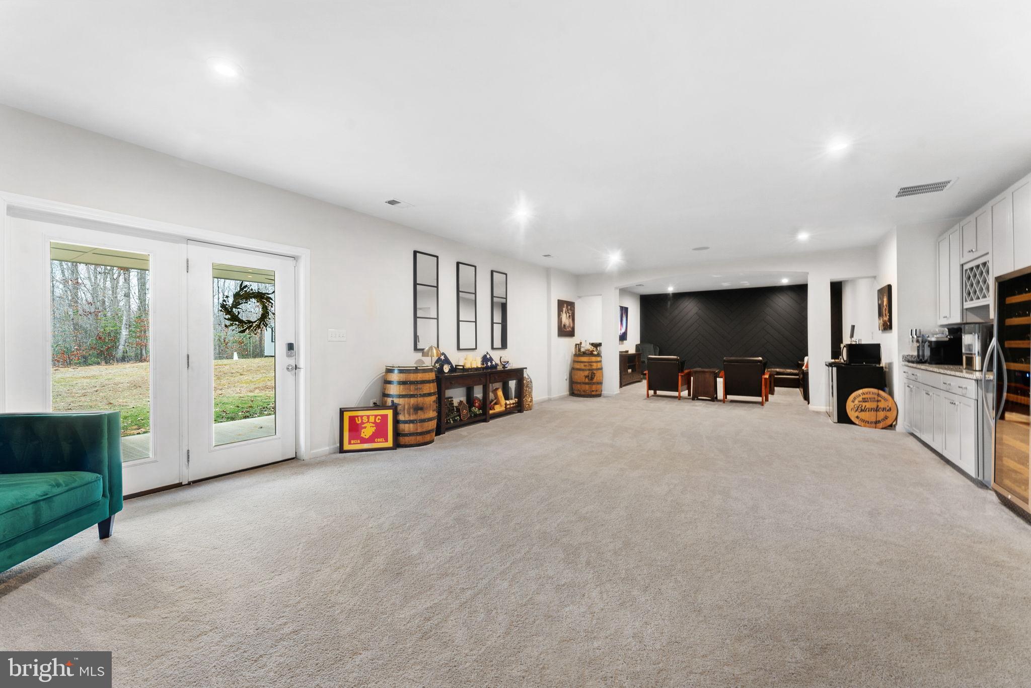 LIBERTY HALL - Residential