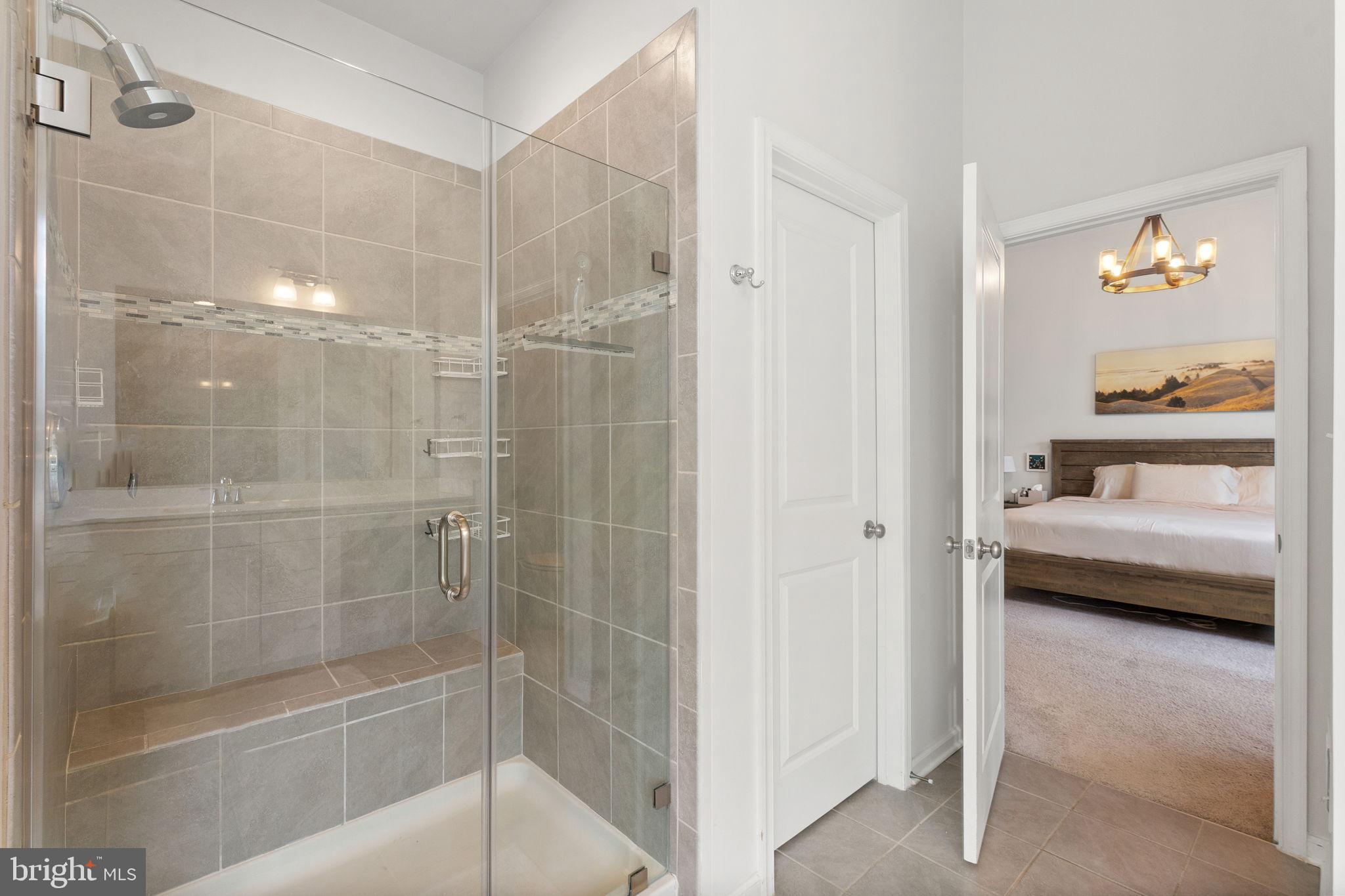 LIBERTY HALL - Residential