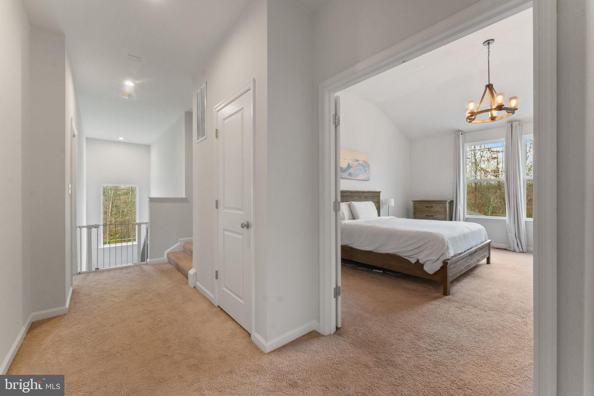 LIBERTY HALL - Residential