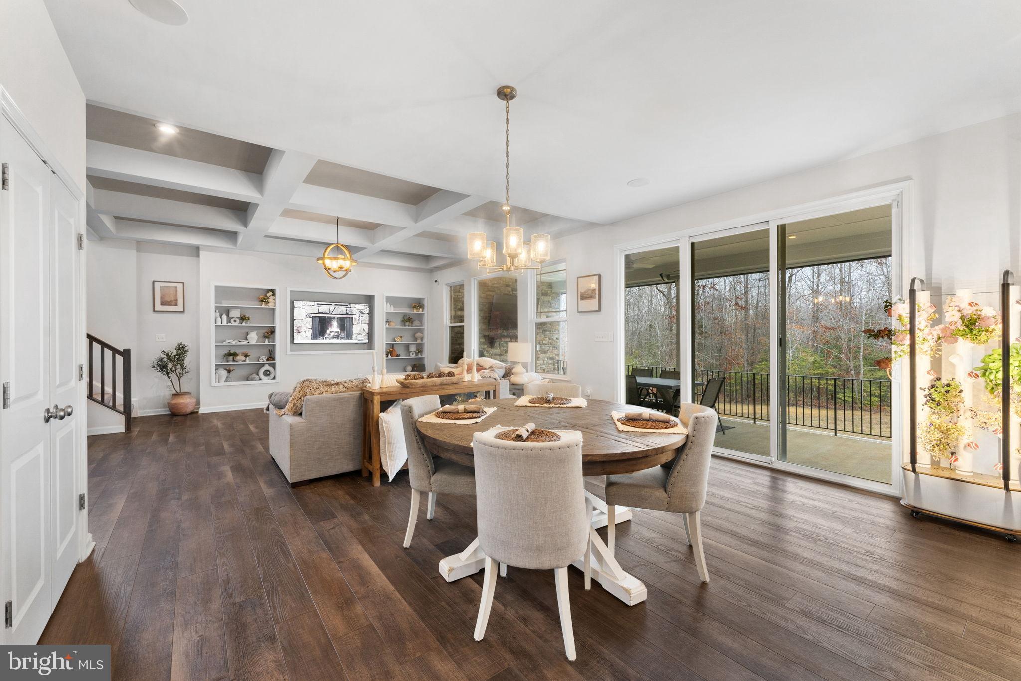 LIBERTY HALL - Residential