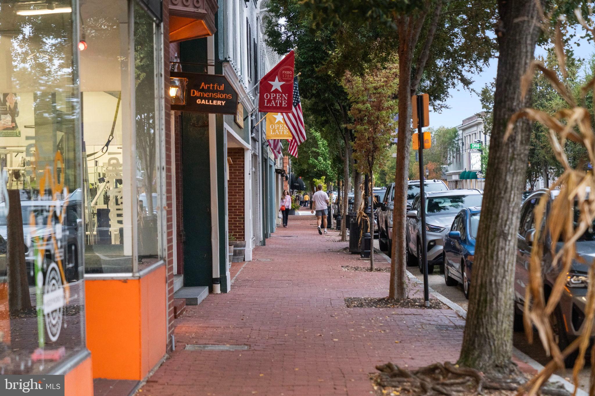 LIBERTY HALL - Residential