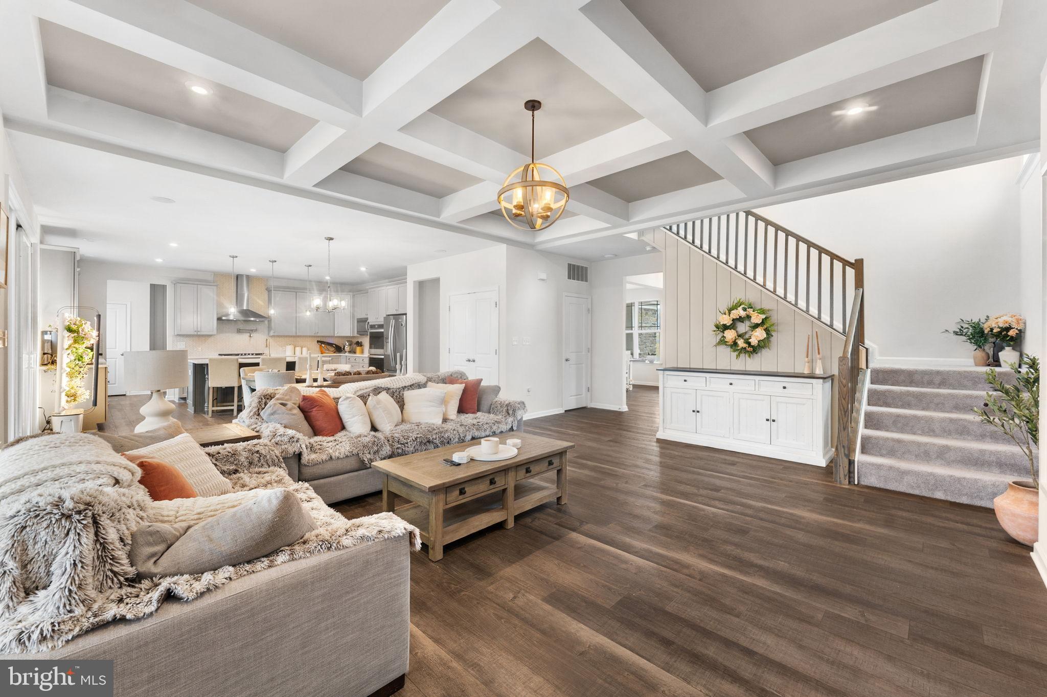 LIBERTY HALL - Residential