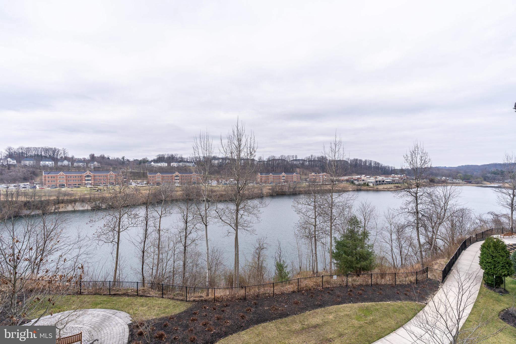 THE BLUFFS AT QUARRY LAKE - Residential