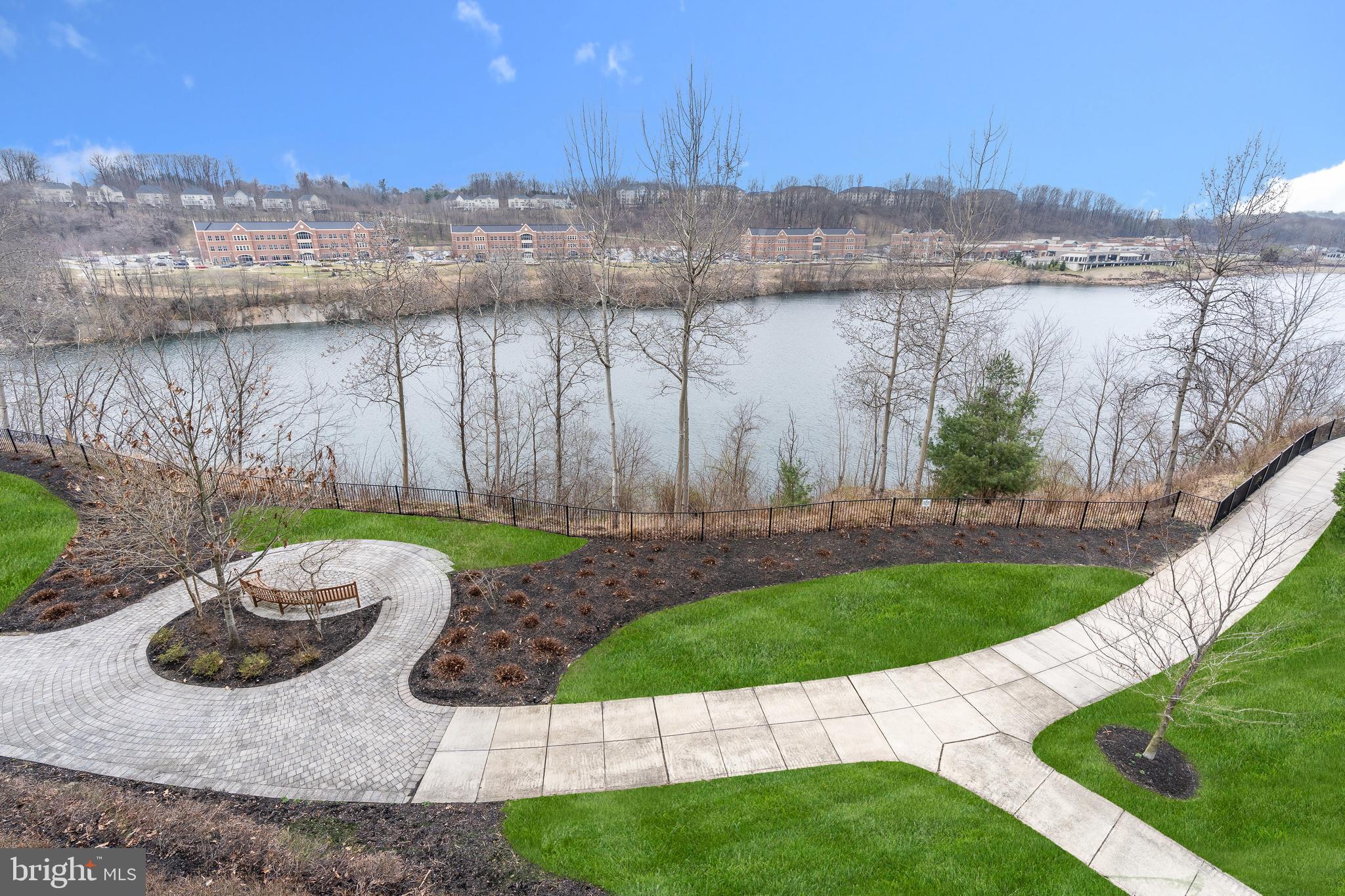 THE BLUFFS AT QUARRY LAKE - Residential