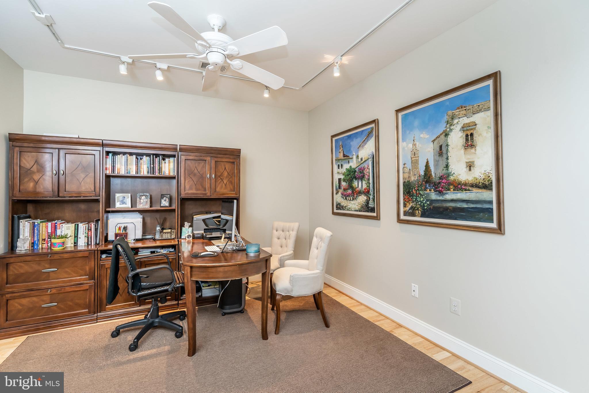 THE BLUFFS AT QUARRY LAKE - Residential