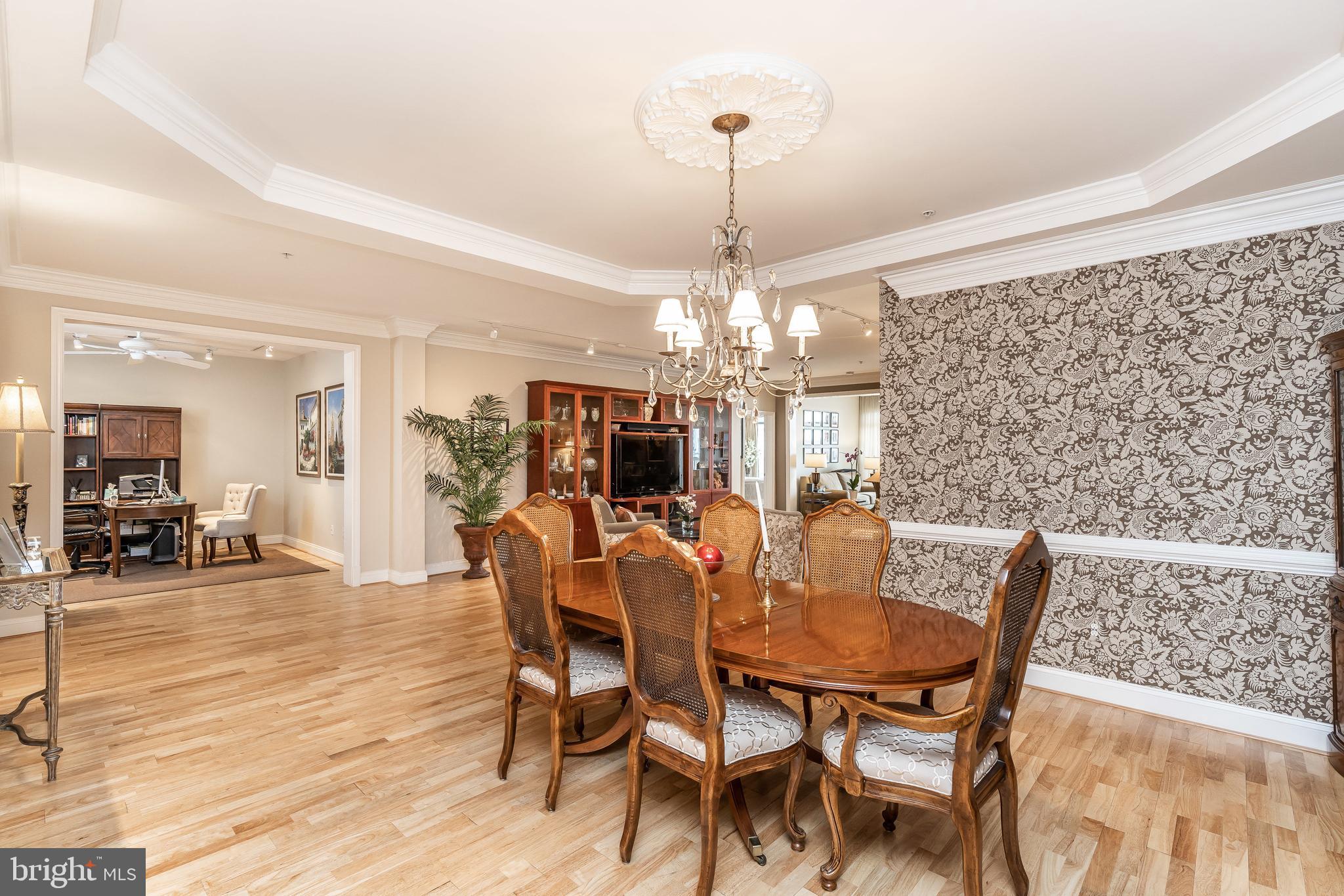 THE BLUFFS AT QUARRY LAKE - Residential