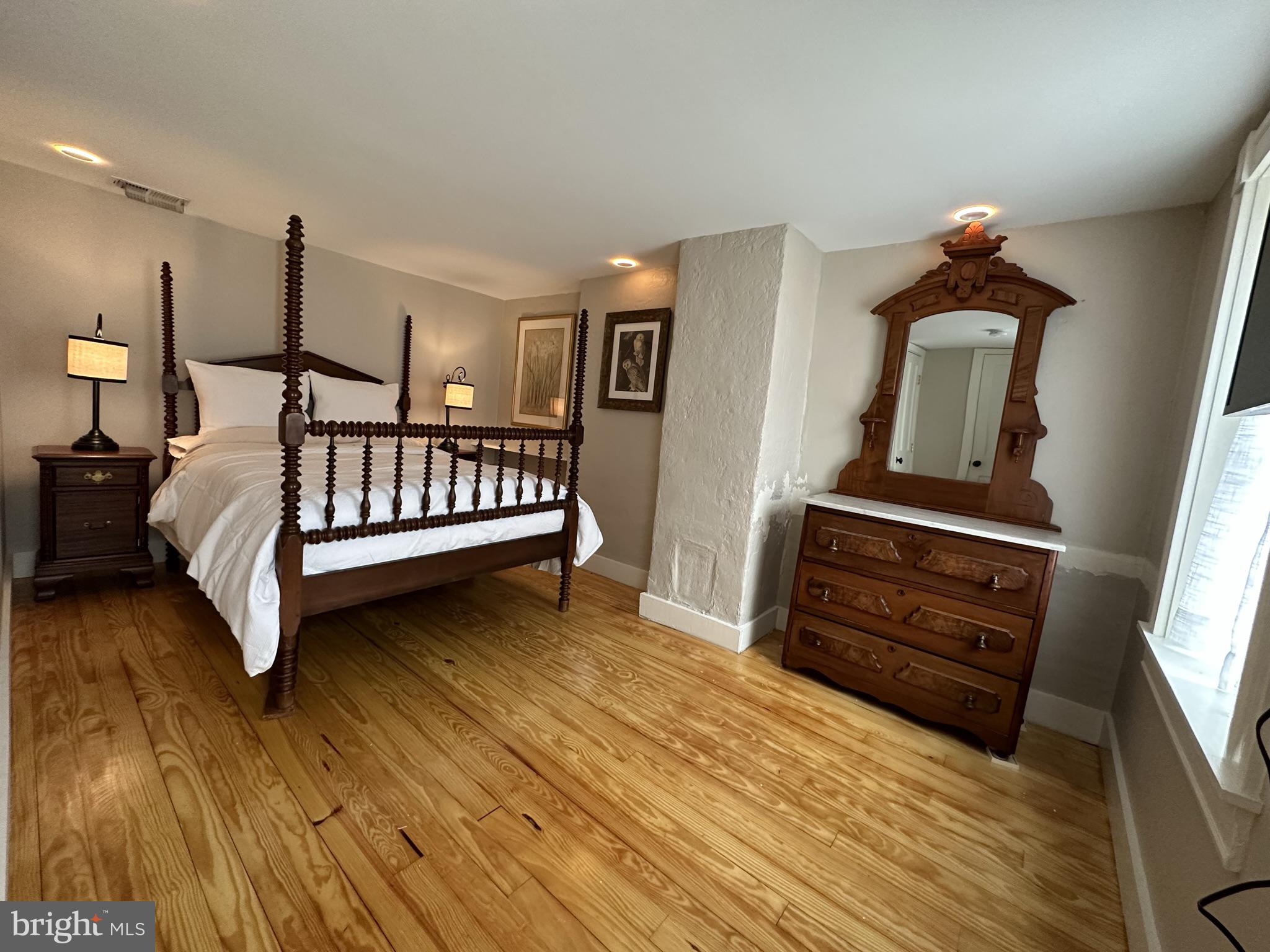 FELLS POINT HISTORIC DISTRICT - Residential Lease