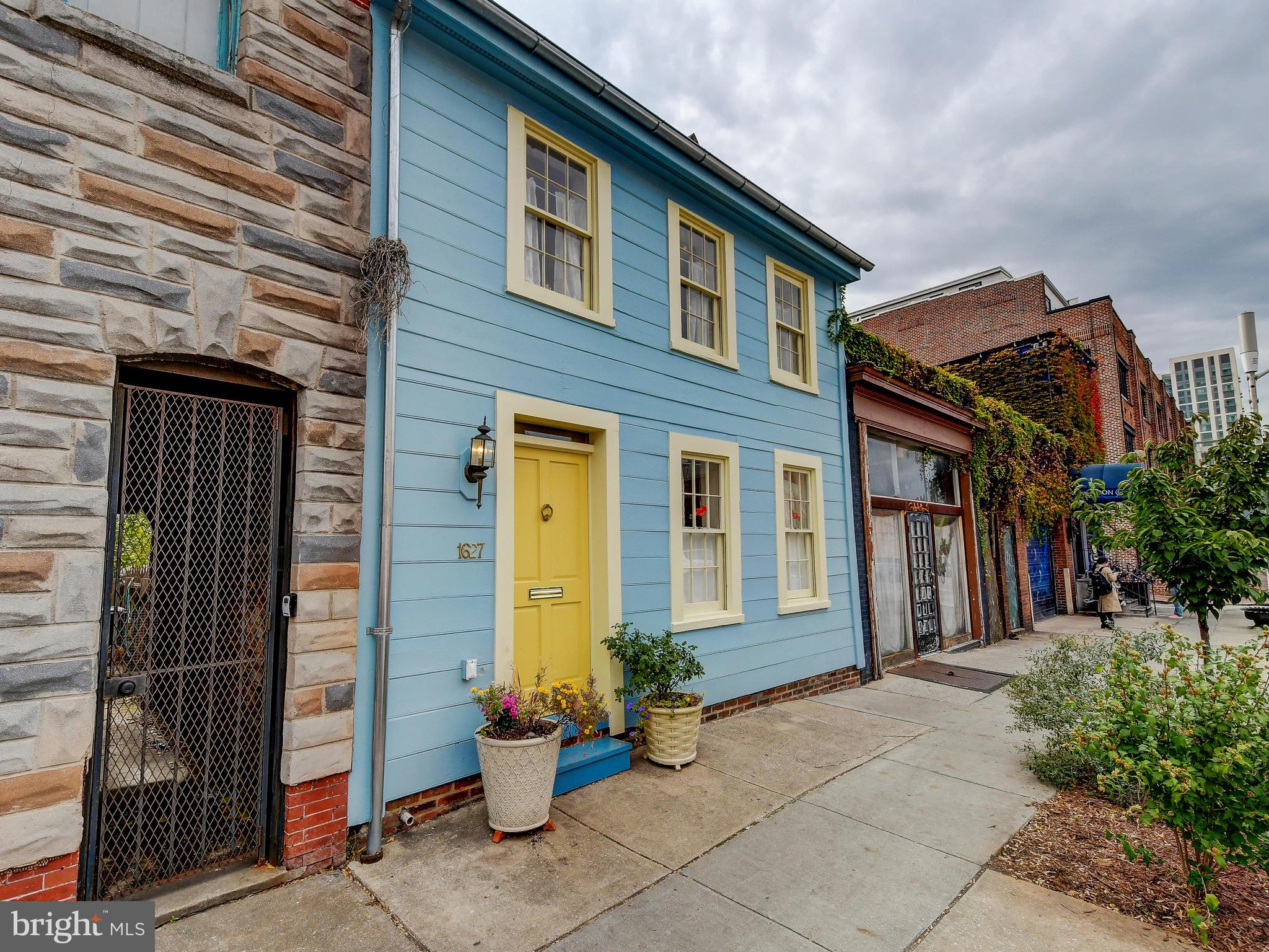 FELLS POINT HISTORIC DISTRICT - Residential Lease
