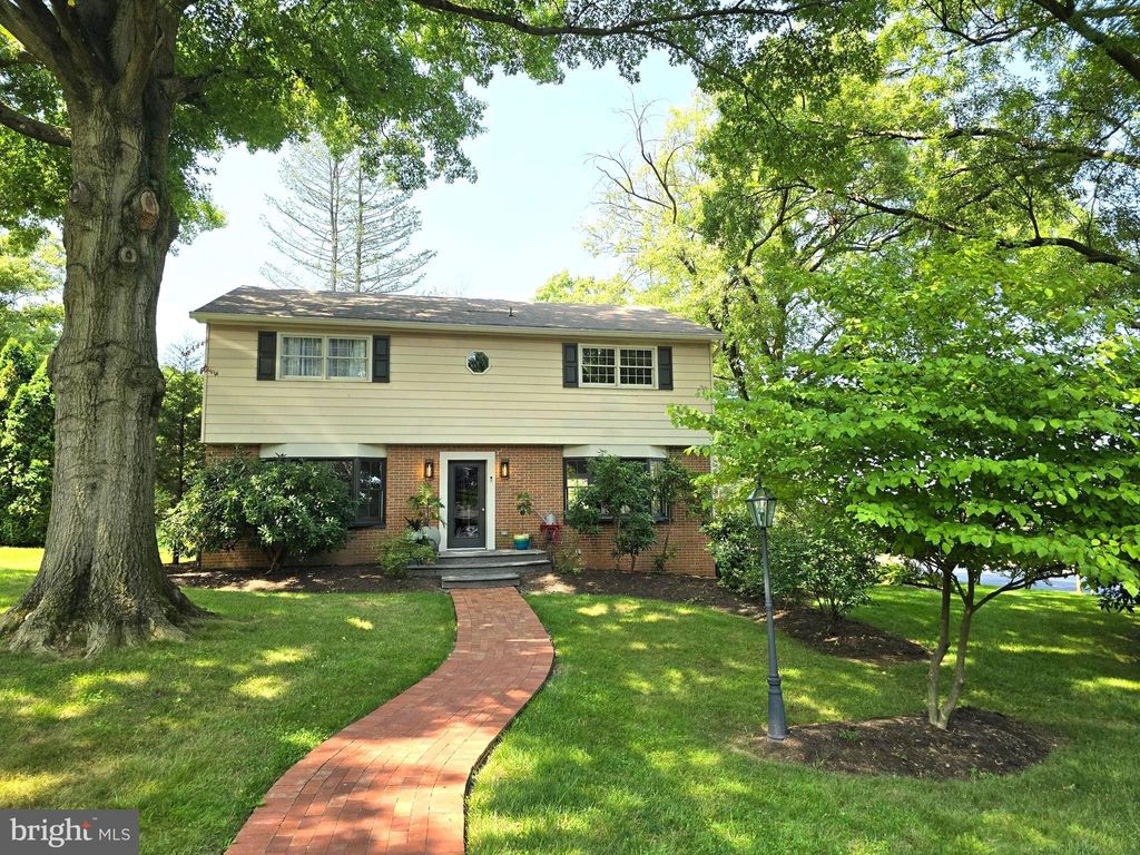Photo of 56 Northview Drive, LANCASTER, PA 17601 (MLS # PALA2056318)