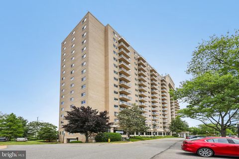 Photo of 1225 Martha Custis Drive #216, ALEXANDRIA, VA 22302 (MLS # VAAX2060920)