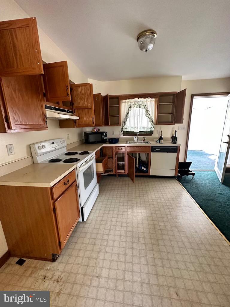 MIDDLEBOROUGH - Residential