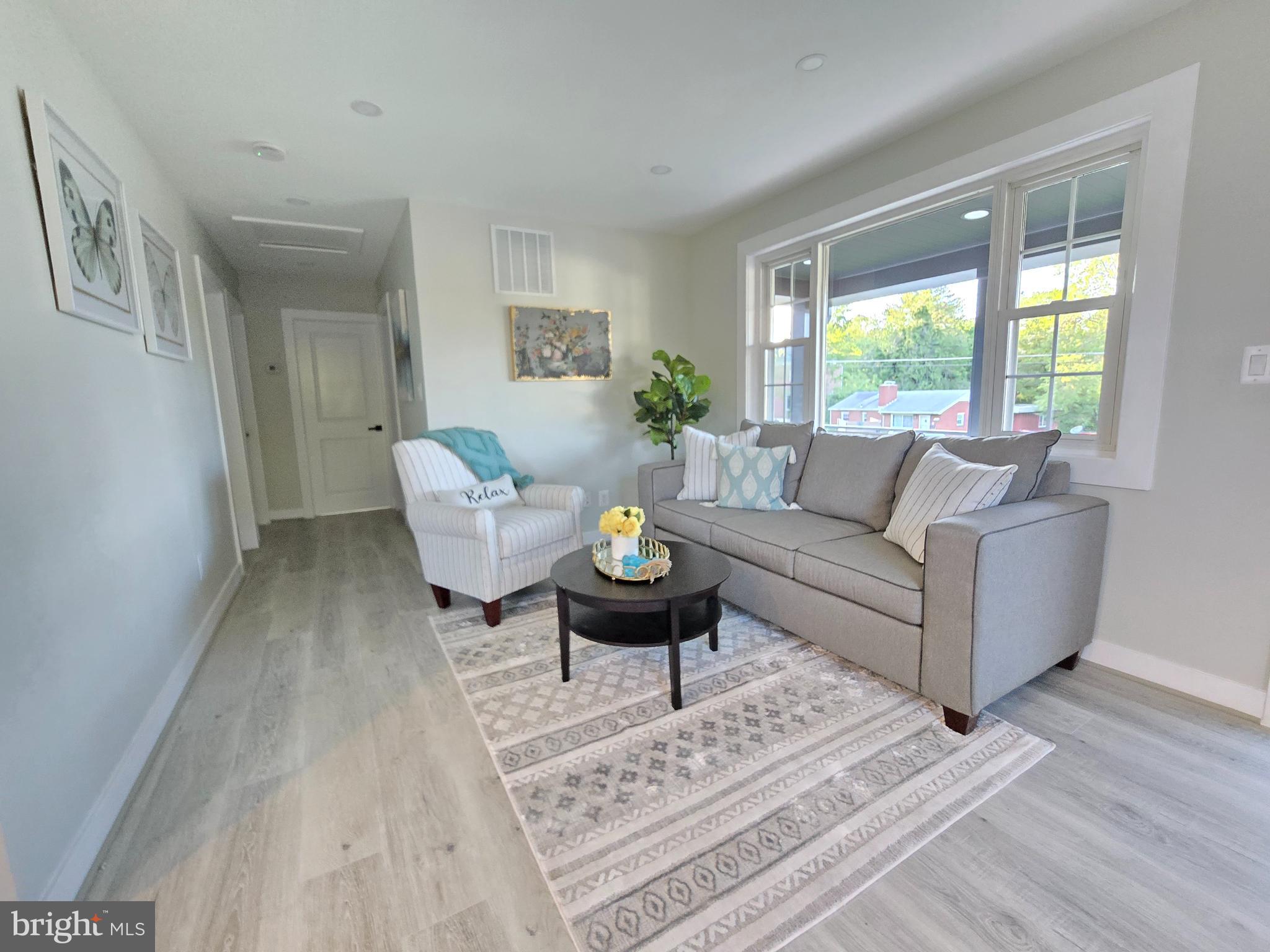 MUNSON HILL - Residential