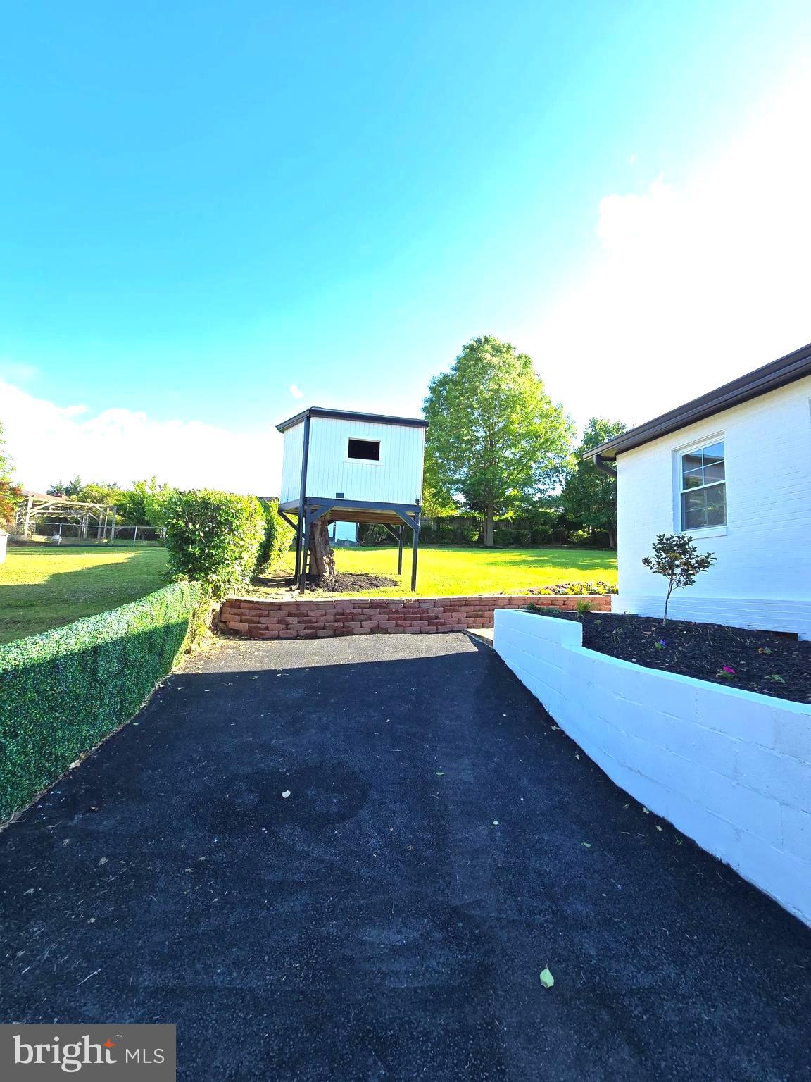 MUNSON HILL - Residential