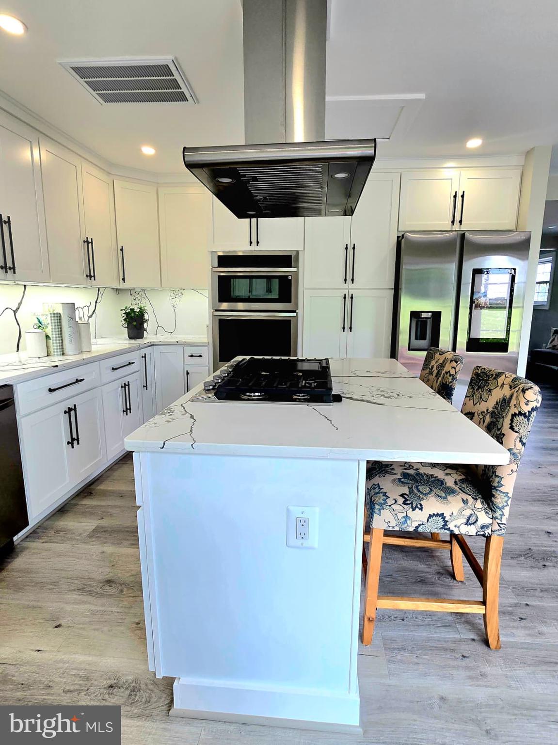 6065 MUNSON HILL ROAD