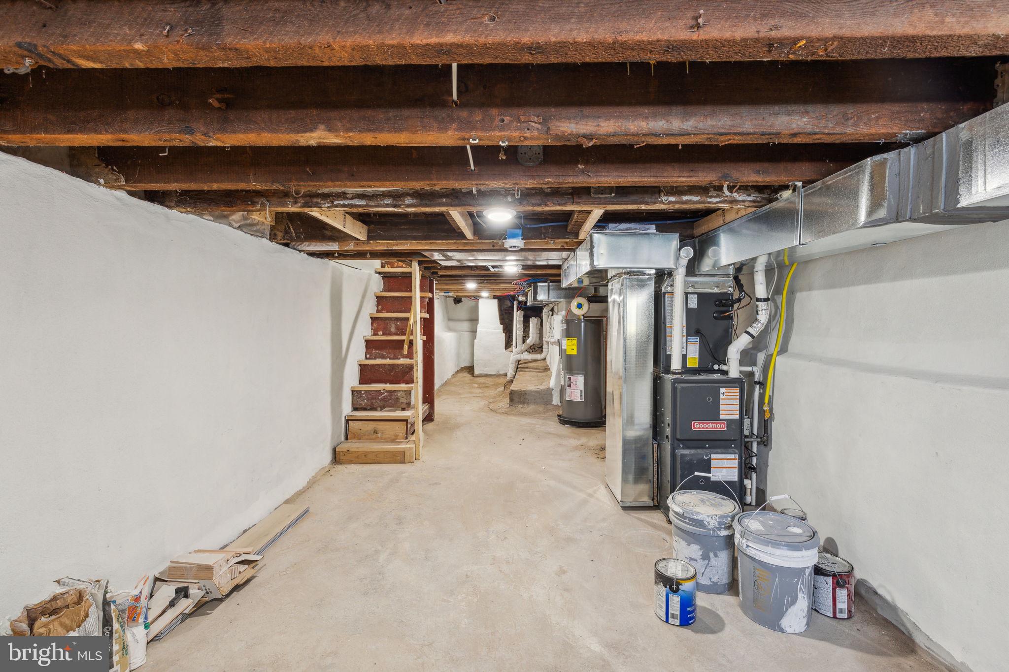 EAST KENSINGTON - Residential