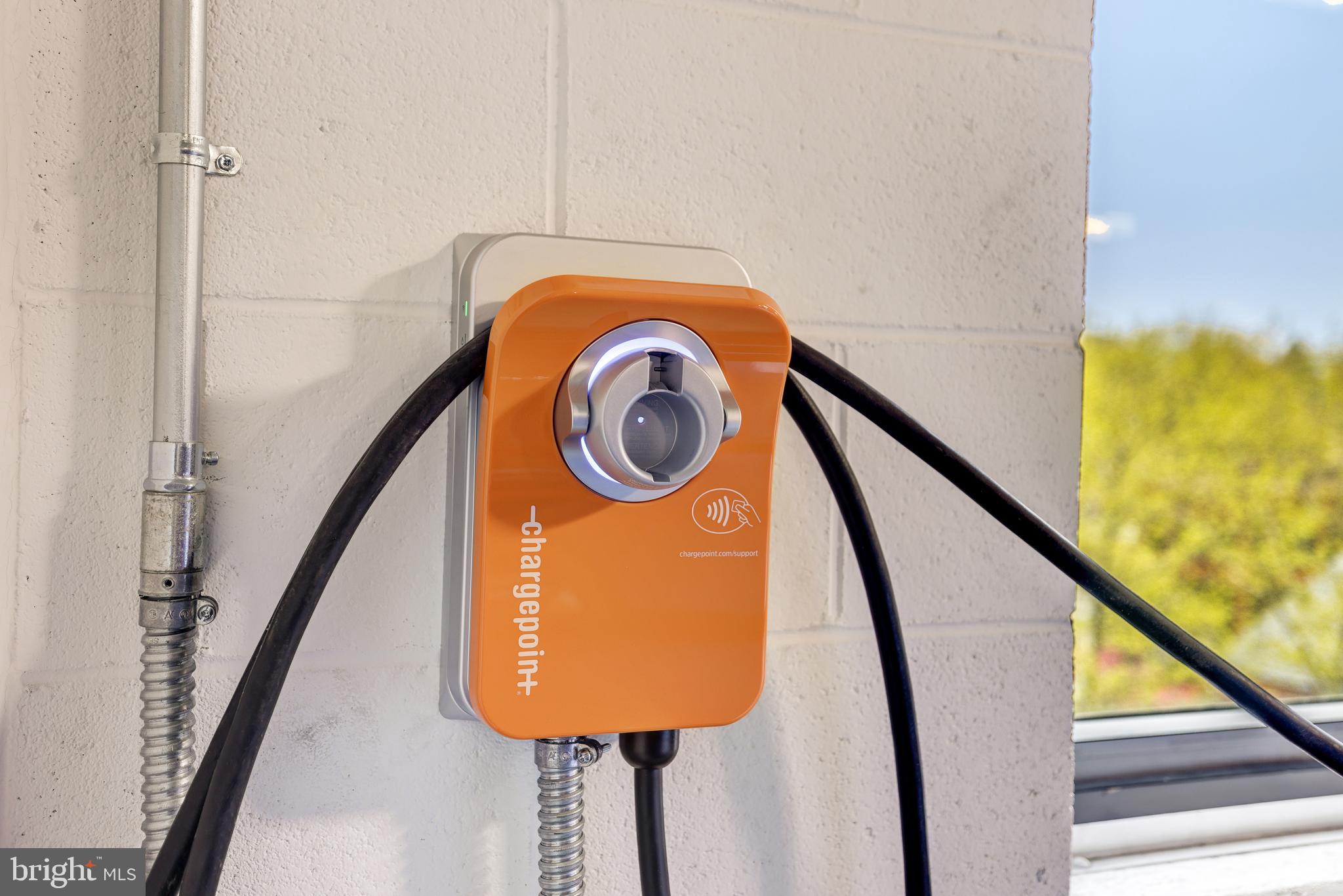 CHEVAL - Residential Lease