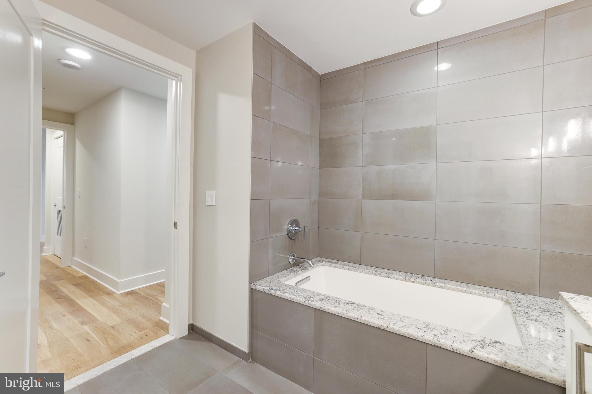 CHEVAL - Residential Lease